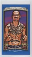 Horizontal - Max Holloway