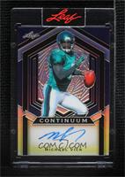 Michael Vick [Uncirculated] #/84