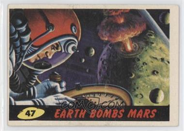 1962 Topps Bubbles Mars Attacks! - [Base] #47 - Earth Bombs Mars [Good to VG‑EX]