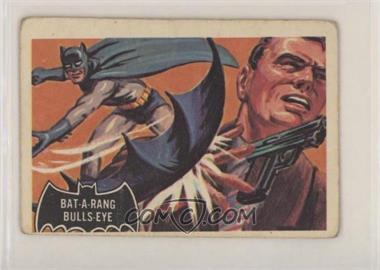 1966 A&BC Batman Black Bat - [Base] #32 - Bat-A-Rang Bulls-Eye [Good to VG‑EX]