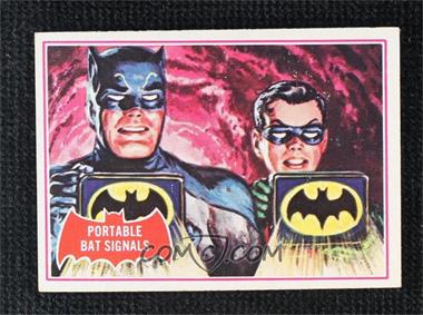 1966 Topps Batman A Series (Red Bat Logo) - [Base] #16A - Portable Bat Signals