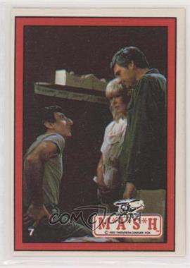 1982 Donruss M*A*S*H - [Base] #7 - Hawkeye Pierce, Klinger, Major Hoolihan