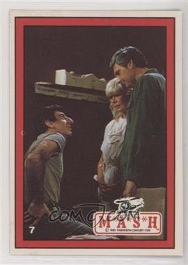 1982 Donruss M*A*S*H - [Base] #7 - Hawkeye Pierce, Klinger, Major Hoolihan