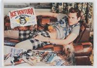 Ace Ventura: Pet Detective - She's a He?!