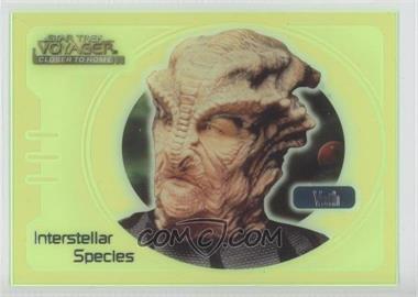 1999 Skybox Star Trek Voyager: Closer to Home - Interstellar Species Glow - Green #IS1 - Voth