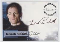 Tahmoh Penikett as Wes Keenan