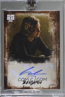 2018 Topps The Walking Dead Autograph Collection - Autographs - Dirt #A-LM - Logan Miller as Benjamin /25 [Uncirculated]