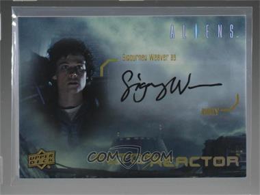 2018 Upper Deck Aliens Movie - Actor Reactor Autographs #AR-RI - Sigourney Weaver as Ellen Ripley