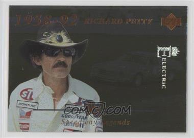 1995 Upper Deck - [Base] - Silver Signatures/Electric Silver #151 - Speedway Legends - Richard Petty