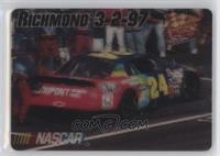 #24 Dupont Automotive Finishes Pit Stop (Jeff Gordon)