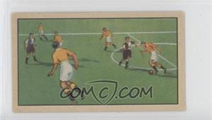 1934 BAT Hints on Association Football (Chinese) - Tobacco [Base] #31 - "W" Formation