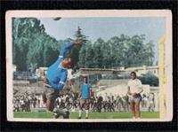Fussball-Weltmeisterschaft 1962 in Chile - Brasiliens Ballkunstler trainieren. …