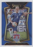 Michael Bradley (Ball Back Photo Variation) #/299