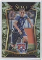 Clint Dempsey (Ball Back Photo Variation) #/249