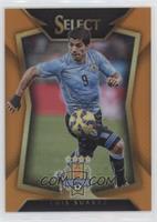 Luis Suarez (Ball Back Photo Variation) #/149