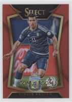 Sergio Aguero (Ball Back Photo Variation) #/199