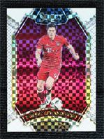 Field Level - Robert Lewandowski #/99