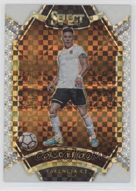 2016-17 Panini Select - [Base] - White Prizm #260 - Field Level - Enzo Perez /99