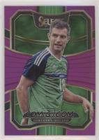 Terrace - Aaron Hughes #/125