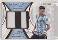 Enzo Perez #/50