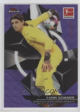 2020-21 Topps Finest Bundesliga - [Base] - Purple Wave Refractor #74 - Yann Sommer /250