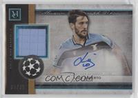 Luis Alberto #/75