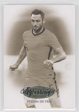 2021-22 Futera Unique World Football - Heritage - Silver #HG011 - Defenders - Stefan de Vrij /21