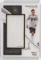 Mesut Ozil #/49