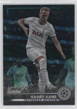 2022-23 Topps Stadium Club Chrome UEFA Club Competitions - [Base] - Aqua and Green Electric Charge Refractor #26 - Harry Kane /225