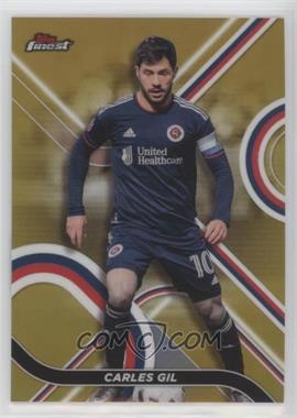 2022 Topps Finest MLS - [Base] - Gold Refractor #64 - Carles Gil /50