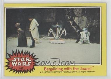 1977 Topps Star Wars - [Base] #147 - Bargaining with the Jawas!