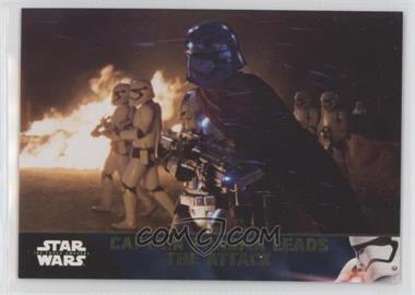 2016 Topps Star Wars: The Force Awakens Series 2 - [Base] - Gold #5 - Captain Phasma Leads the Attack /100