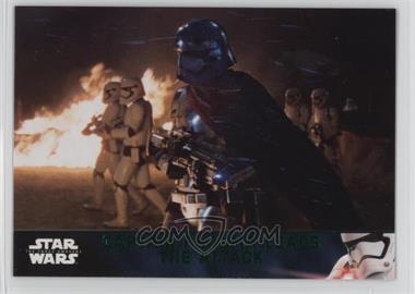 2016 Topps Star Wars: The Force Awakens Series 2 - [Base] - Lightsaber Green #5 - Captain Phasma Leads the Attack