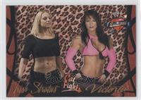 Cat Fights (Trish Stratus, Victoria)