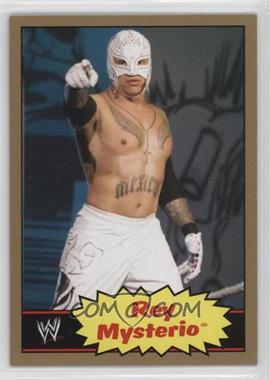 2012 Topps Heritage WWE - [Base] - Gold #32 - Rey Mysterio /10